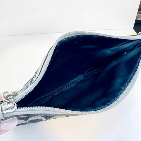 Coach Signature Denim Large Wrislet, Blue Navy/ Grey EUC